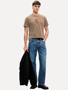 Camiseta Calvin Klein Jeans Masculina New Logo Re Issue Marrom
