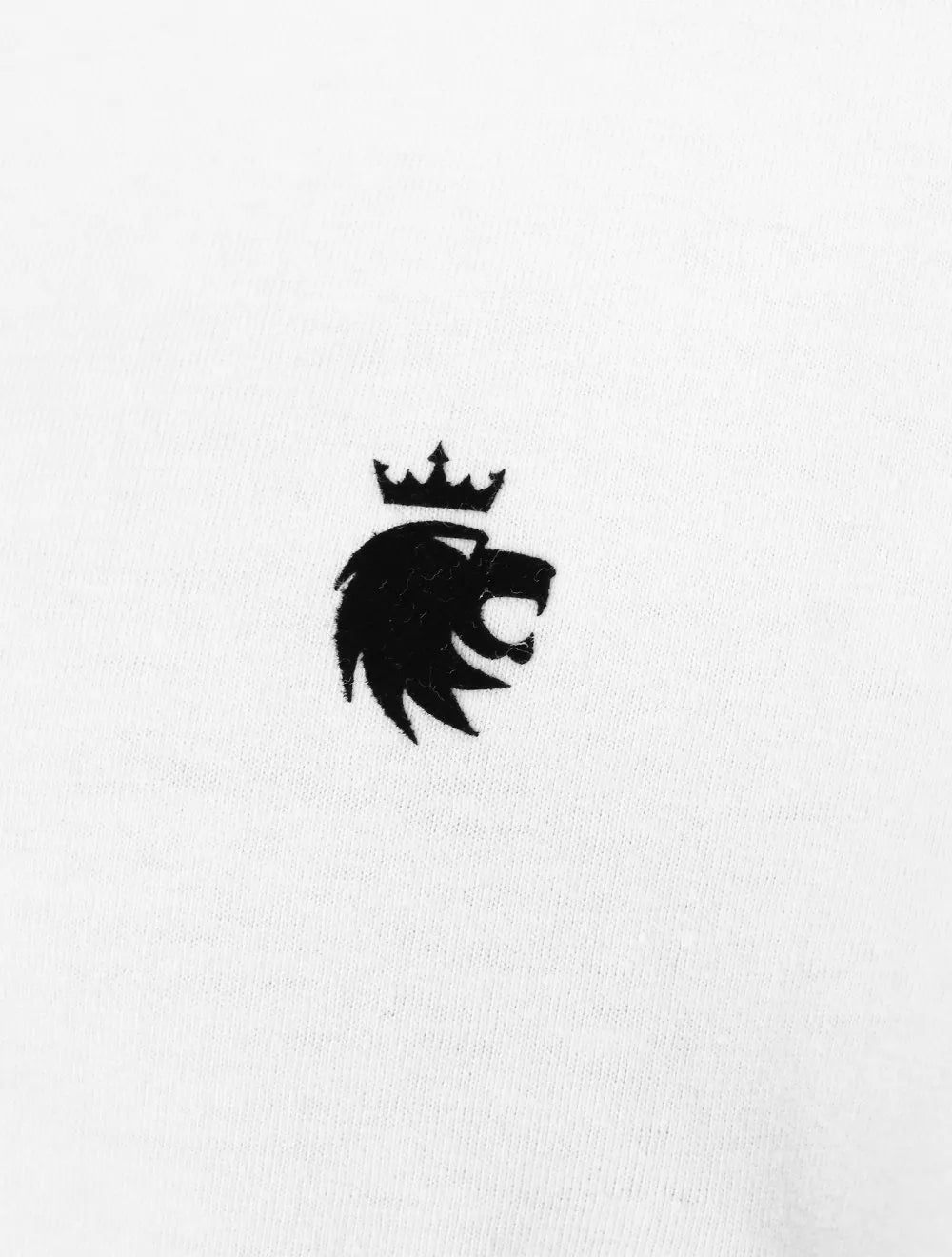 Camiseta Von der Volke Masculina Origineel Velvet Dark Lion Branca