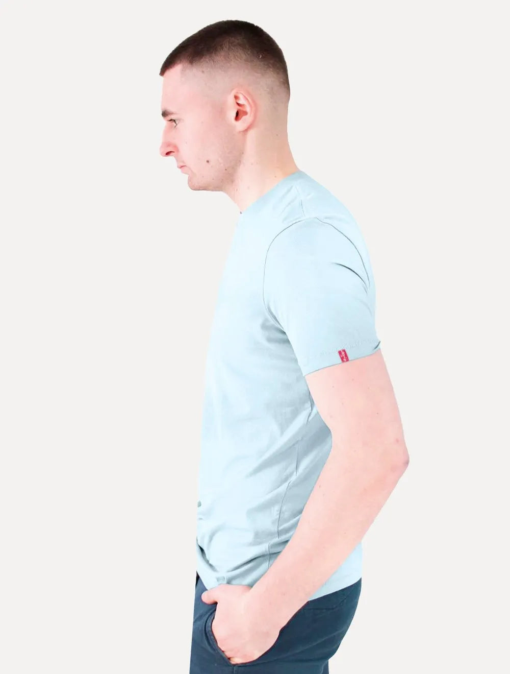 Camiseta Levis Masculina Lisa Azul Claro