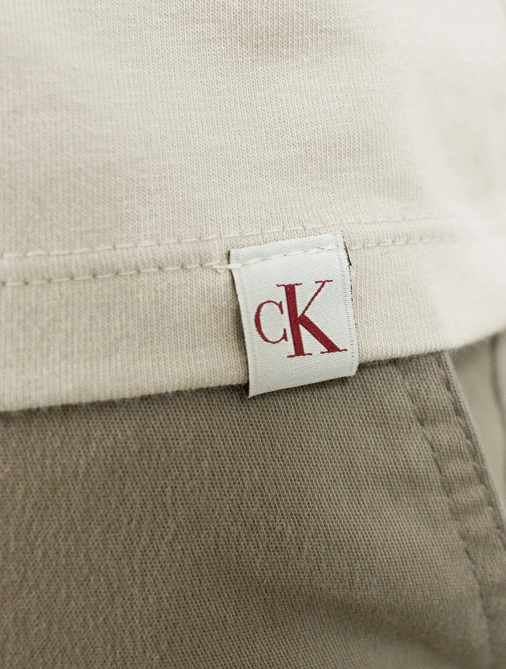 Camiseta Calvin Klein Masculina Barra Tag Off-White