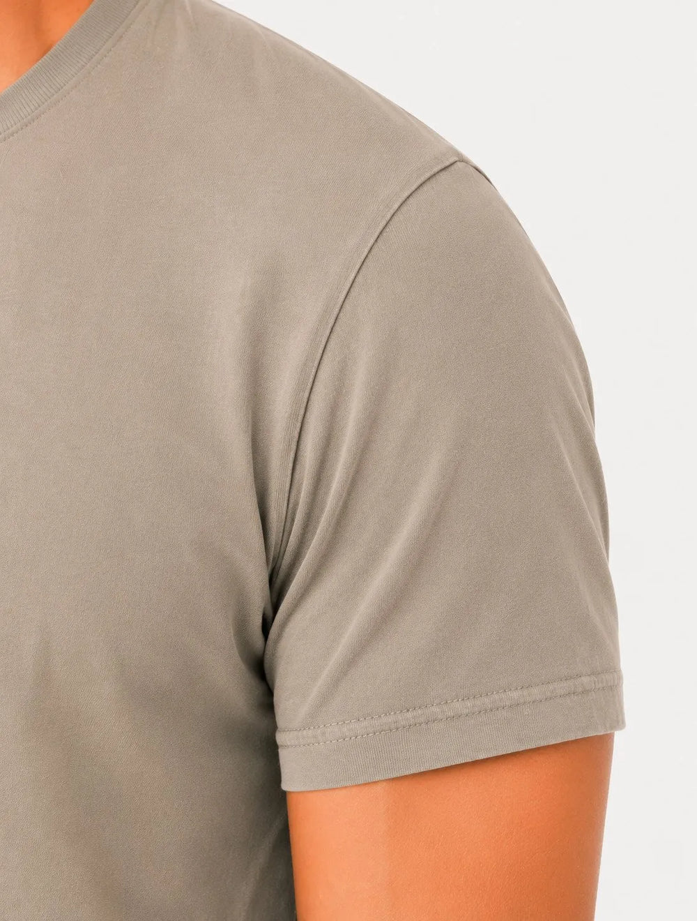 Camiseta Aramis Masculina Basic Lisa Mono Icon Areia Médio