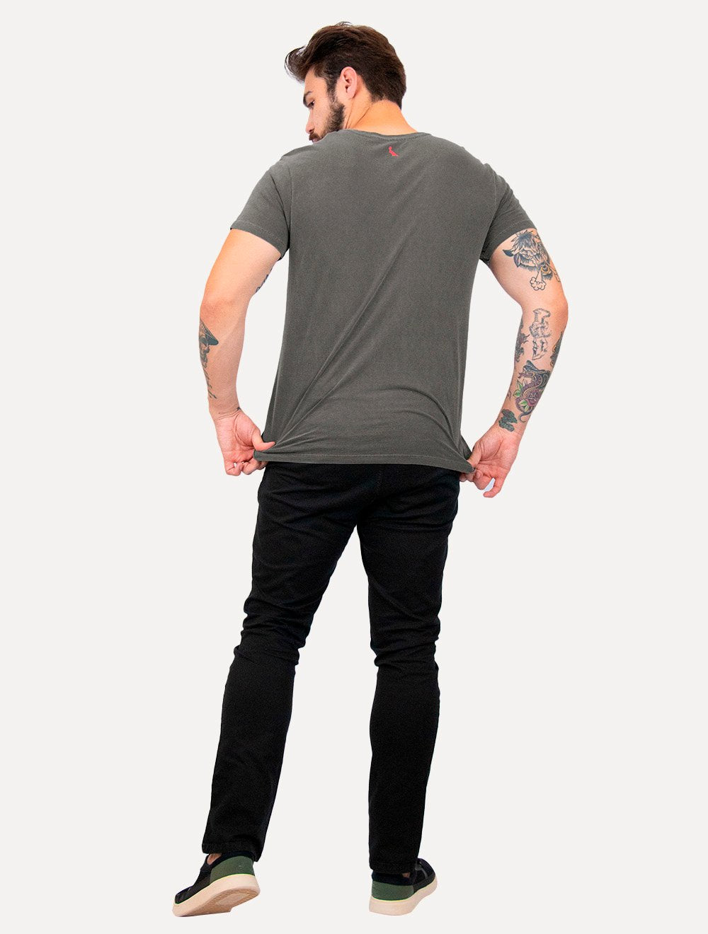 Camiseta Reserva Masculina Basic Red Woodpecker Stoned Cinza Escuro