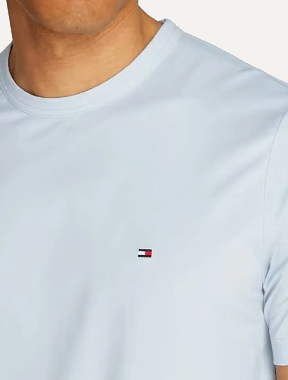 Camiseta Tommy Hilfiger Masculina Slim Fit Essential Stretch Azul Claro