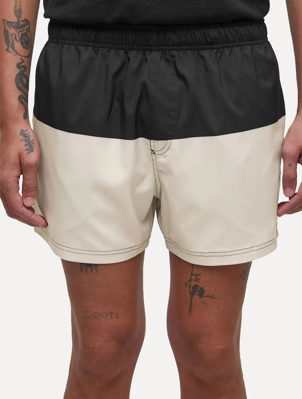 Short Osklen Masculino Beachwear Bicolor Off White Preto
