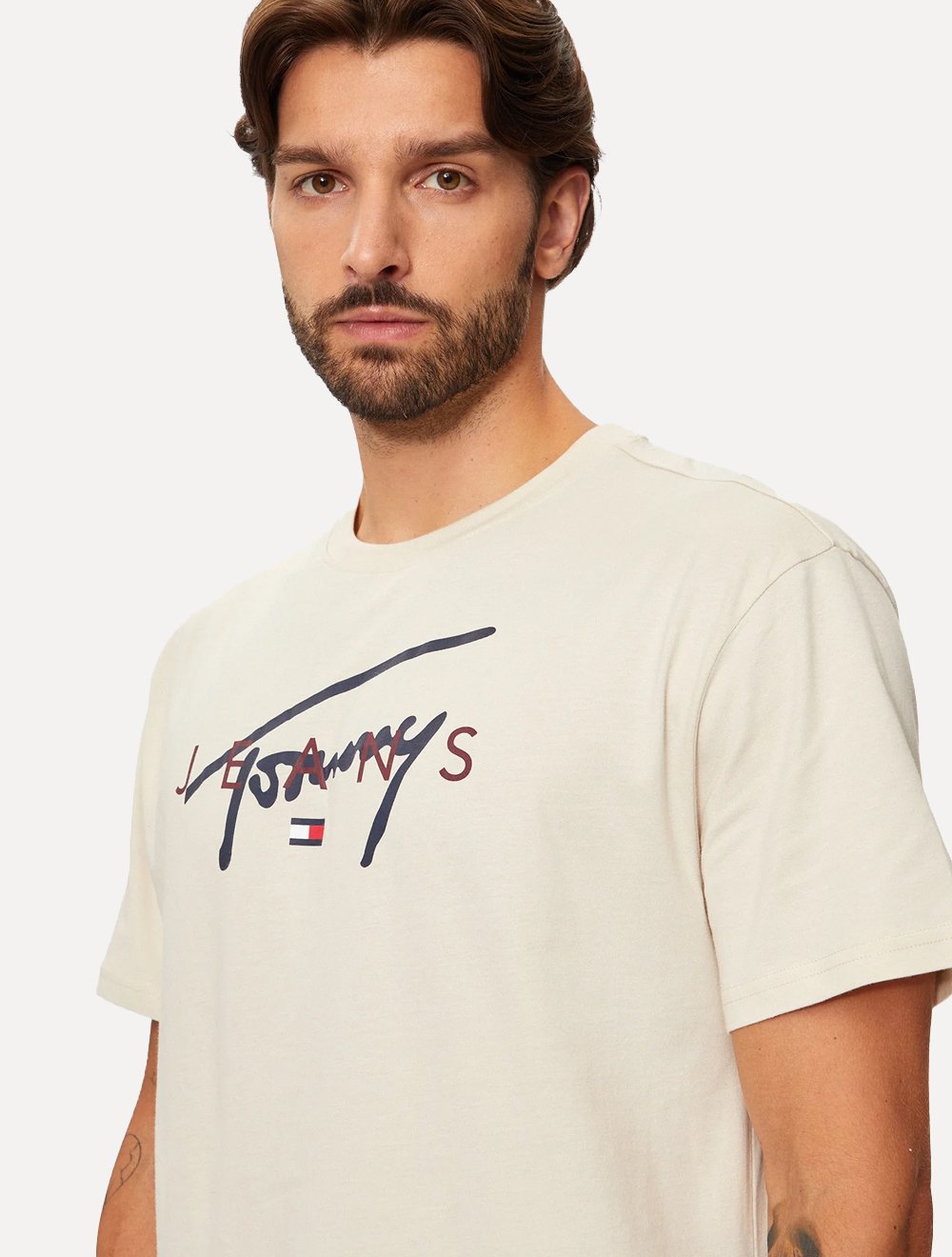 Camiseta Tommy Jeans Masculina Regular Signature Twist Logo Tee Areia