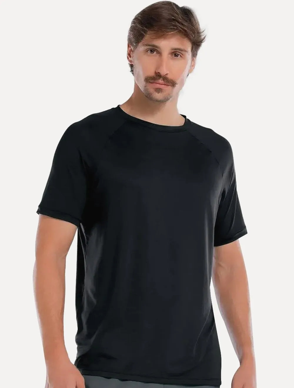 Camiseta Mash Masculina Raglan Microfibra Preta