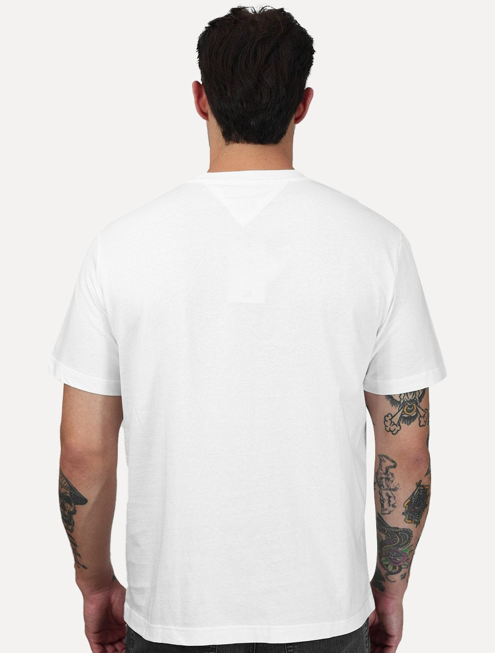 Camiseta Tommy Hilfiger Masculina Regular Shadow Global Stripe Branca