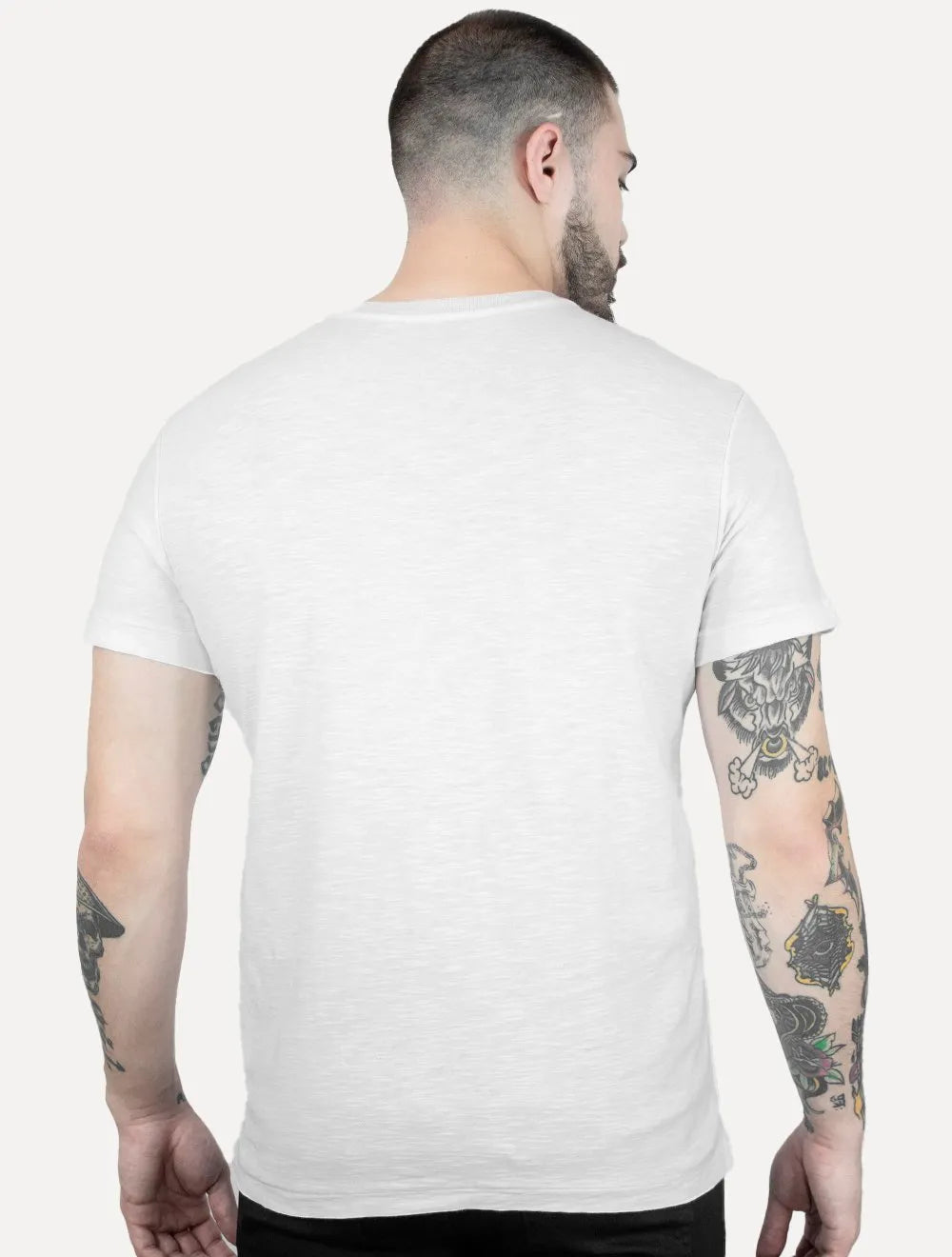 Camiseta Osklen Masculina Slim Rough Osksurf Handmade Branca