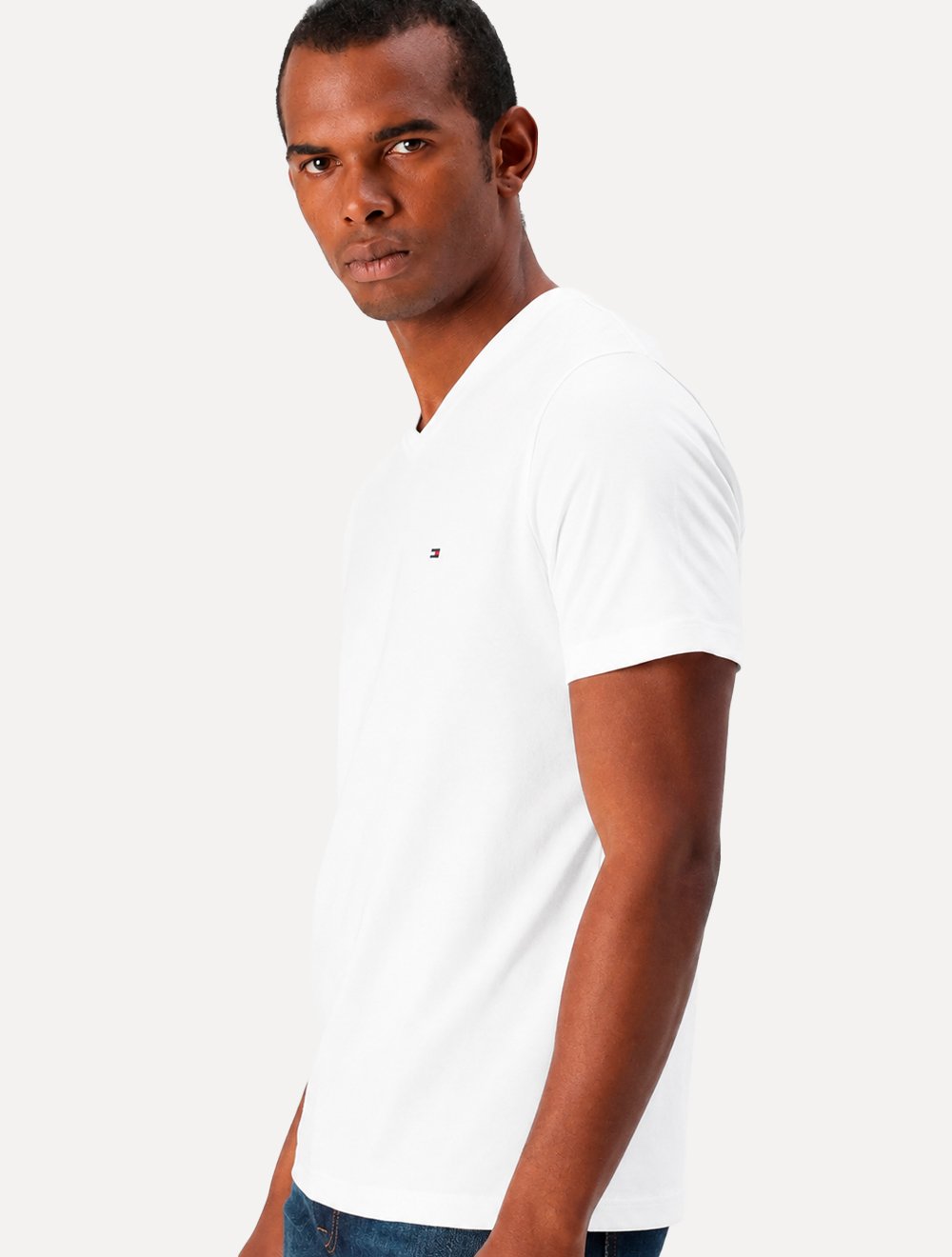 Camiseta Tommy Hilfiger Masculina Essential V-Neck Cotton Branco