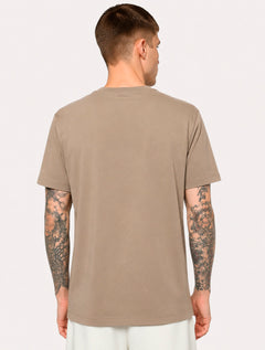 Camiseta Individual Masculina Slim Pima Soft Touch Logo Cáqui Médio