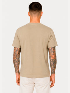 Camiseta Individual Masculina Slim Pima Soft Touch Logo Cáqui Claro