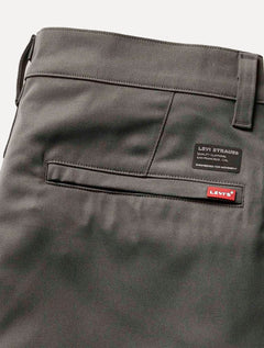Calça Levis Masculina Tech Standard Plus XX Chino Cinza