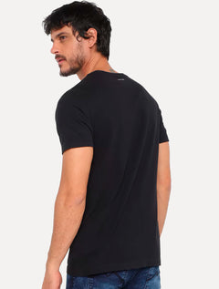 Camiseta Osklen Masculina Slim Vintage Triptico Preta