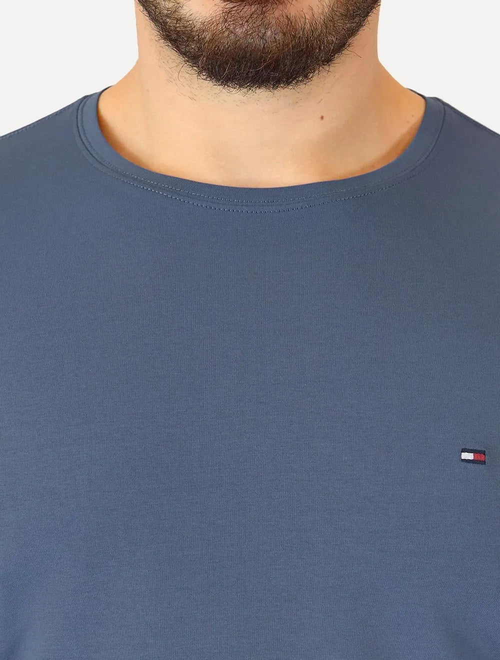 Camiseta Tommy Hilfiger Masculina Slim Fit Essential Stretch Azul Índigo