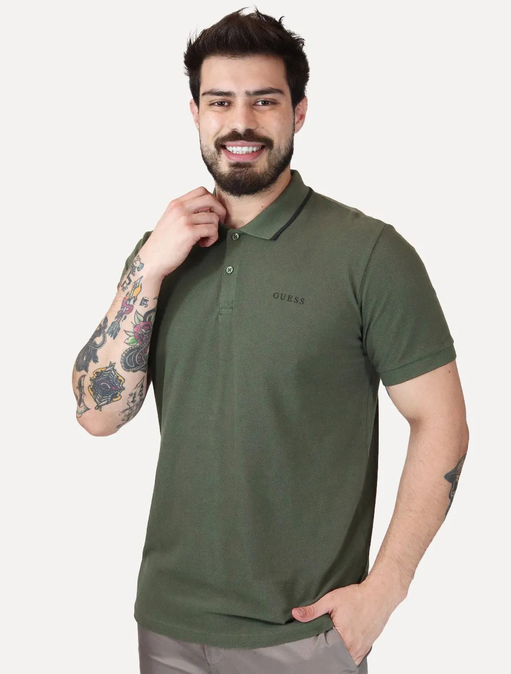 Polo Guess Masculina Piquet Silk Linear Dark Friso Verde Militar