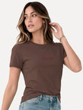 Camiseta Guess Feminina Patch Small Logo Marrom Escuro