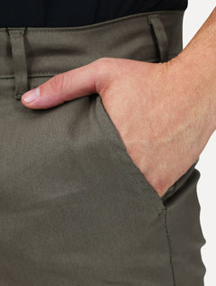 Bermuda King & Joe Masculina Slim Flex Cetim Cinza Médio