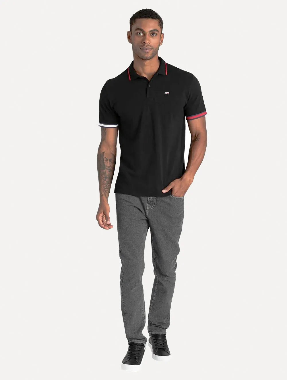 Polo Tommy Jeans Masculina Regular Piquet Flag Cuffs Preta