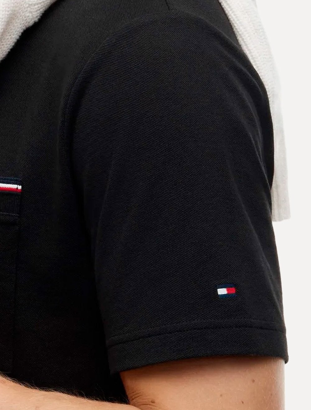 Camiseta Tommy Hilfiger Masculina Regular Piquet Pocket Preto