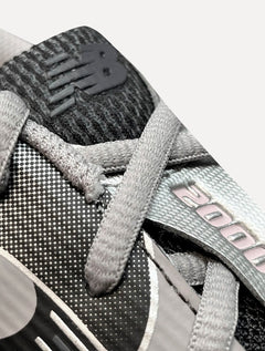 Tênis New Balance 2000 Abzorb Cinza Escuro