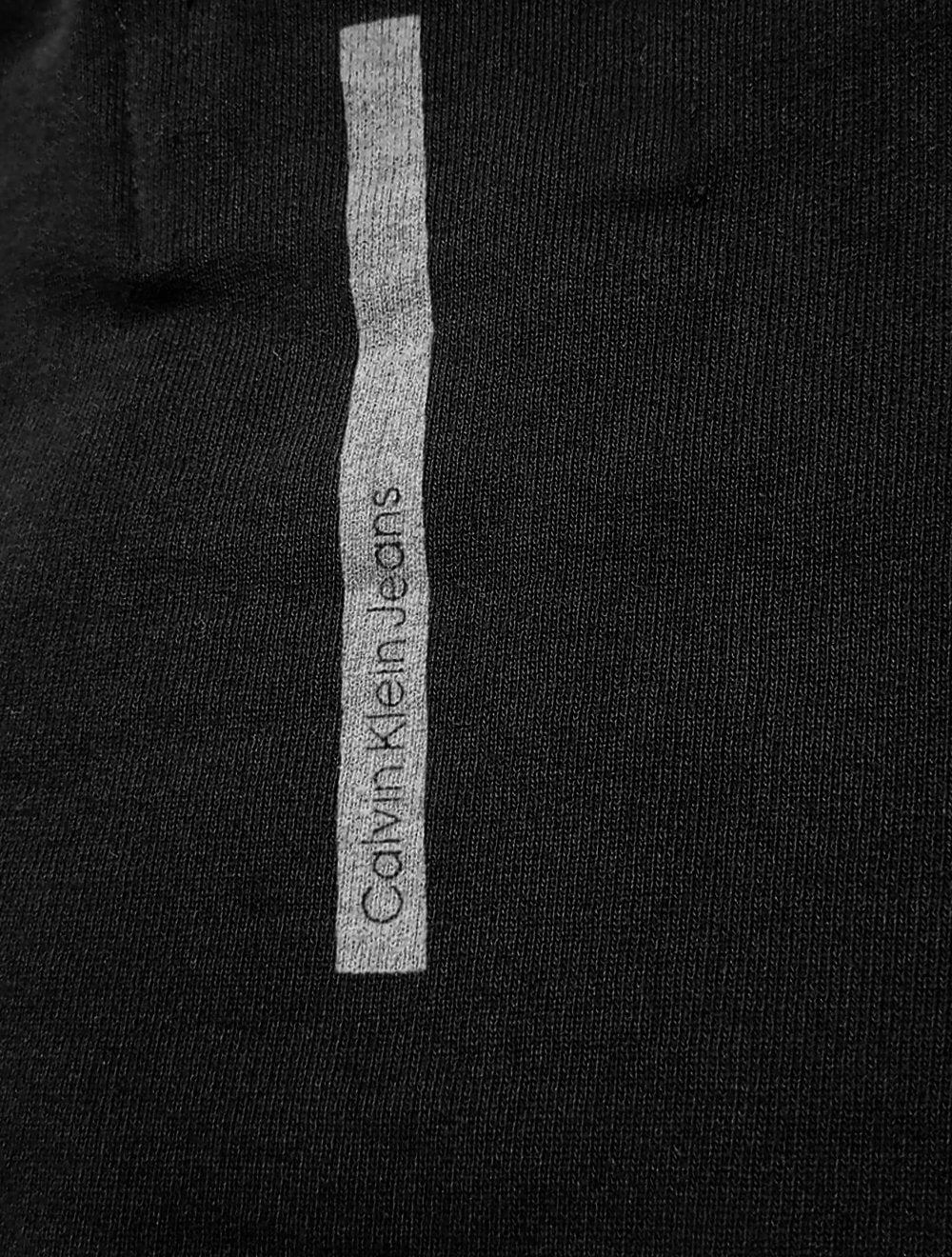 Moletom Calvin Klein Jeans Masculino Hoodie CKJ Logo Manga e Etiqueta Preto