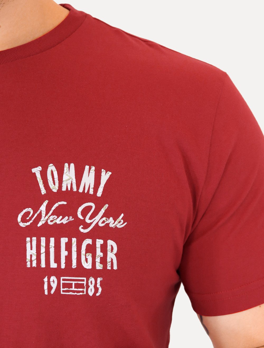 Camiseta Tommy Hilfiger Masculina Inverse Climate Tee Logo Vermelha