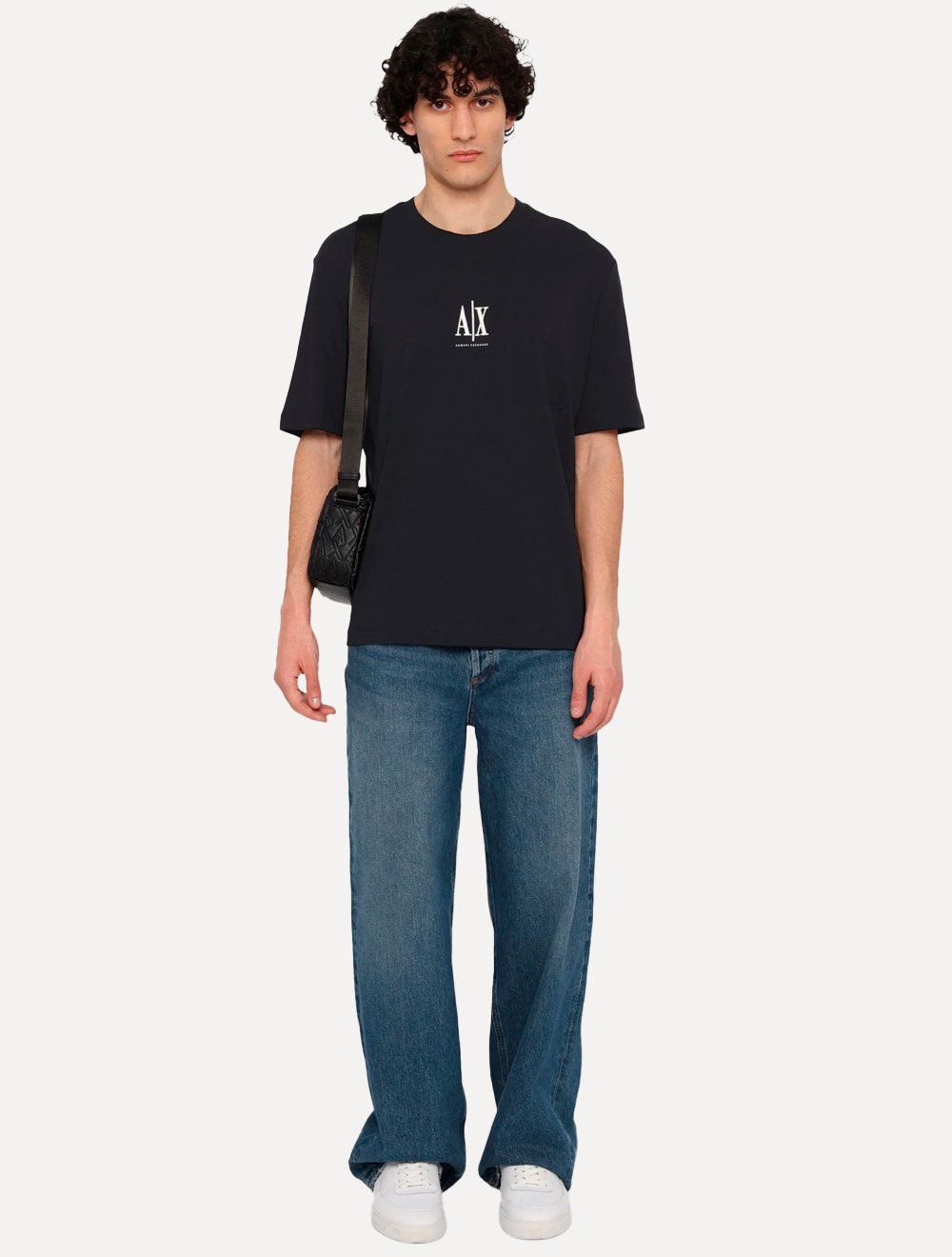 Camiseta Armani Exchange Masculina Regular Fit Small Logo Icon Azul Escuro