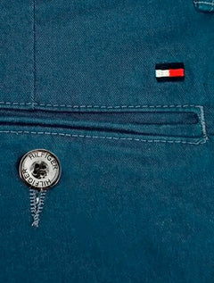 Calça Tommy Hilfiger Masculina de Sarja Brooklyn Azul Cobalto