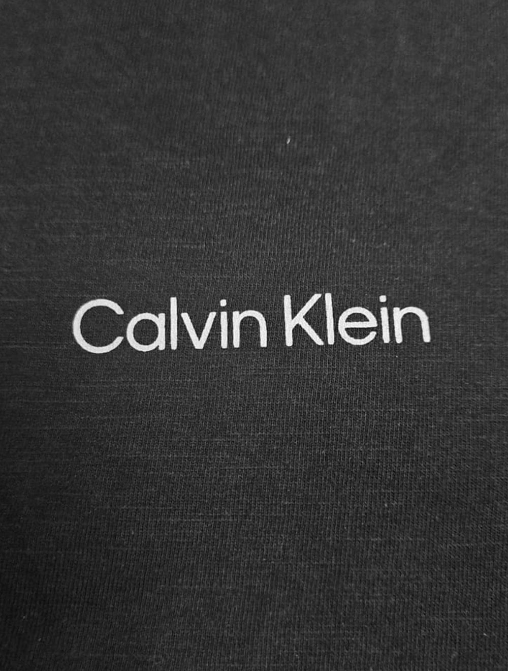 Camiseta Calvin Klein Masculina Manga Longa Institutional Logo Flamê Preta