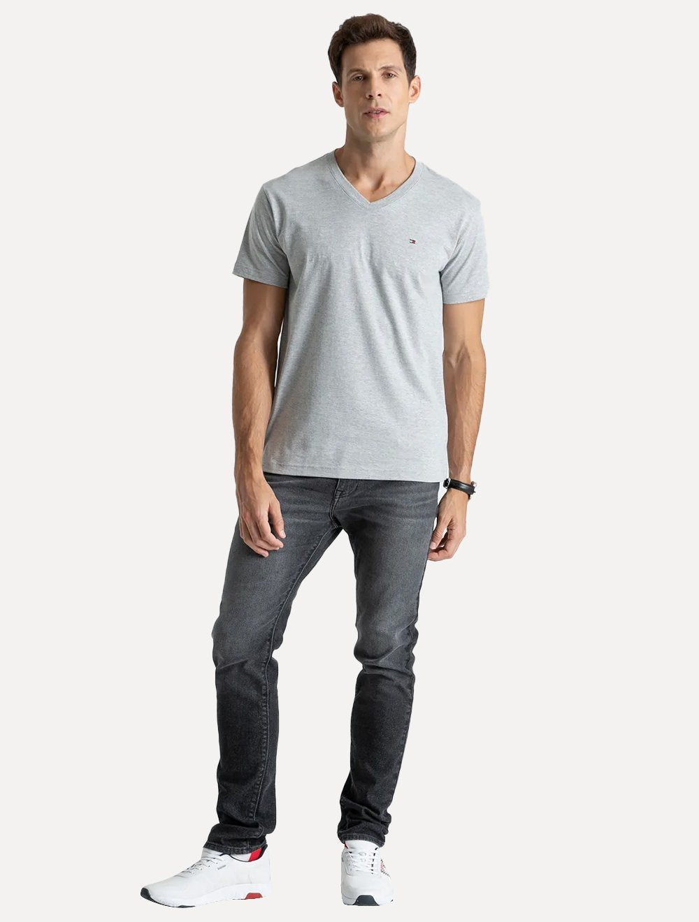 Camiseta Tommy Hilfiger Masculina Essential V-Neck Cinza Mescla