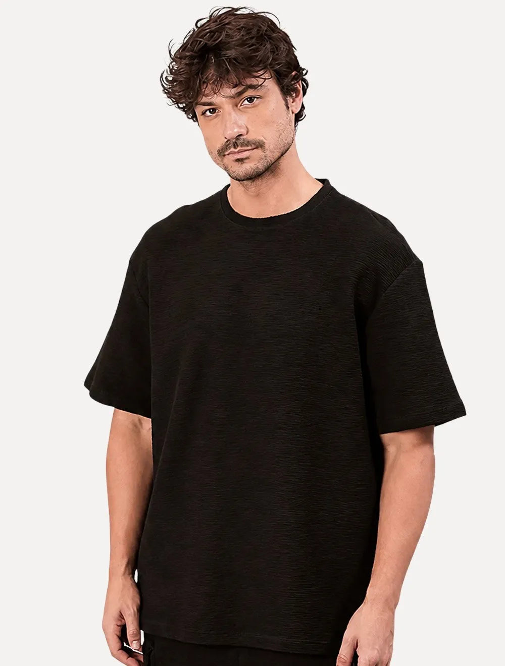 Camiseta Calvin Klein Jeans Masculina Listras Relevo Lisa Preta