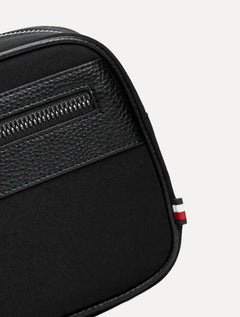 Necessaire Tommy Hilfiger Repreve Washbag Bolso Lateral Preto