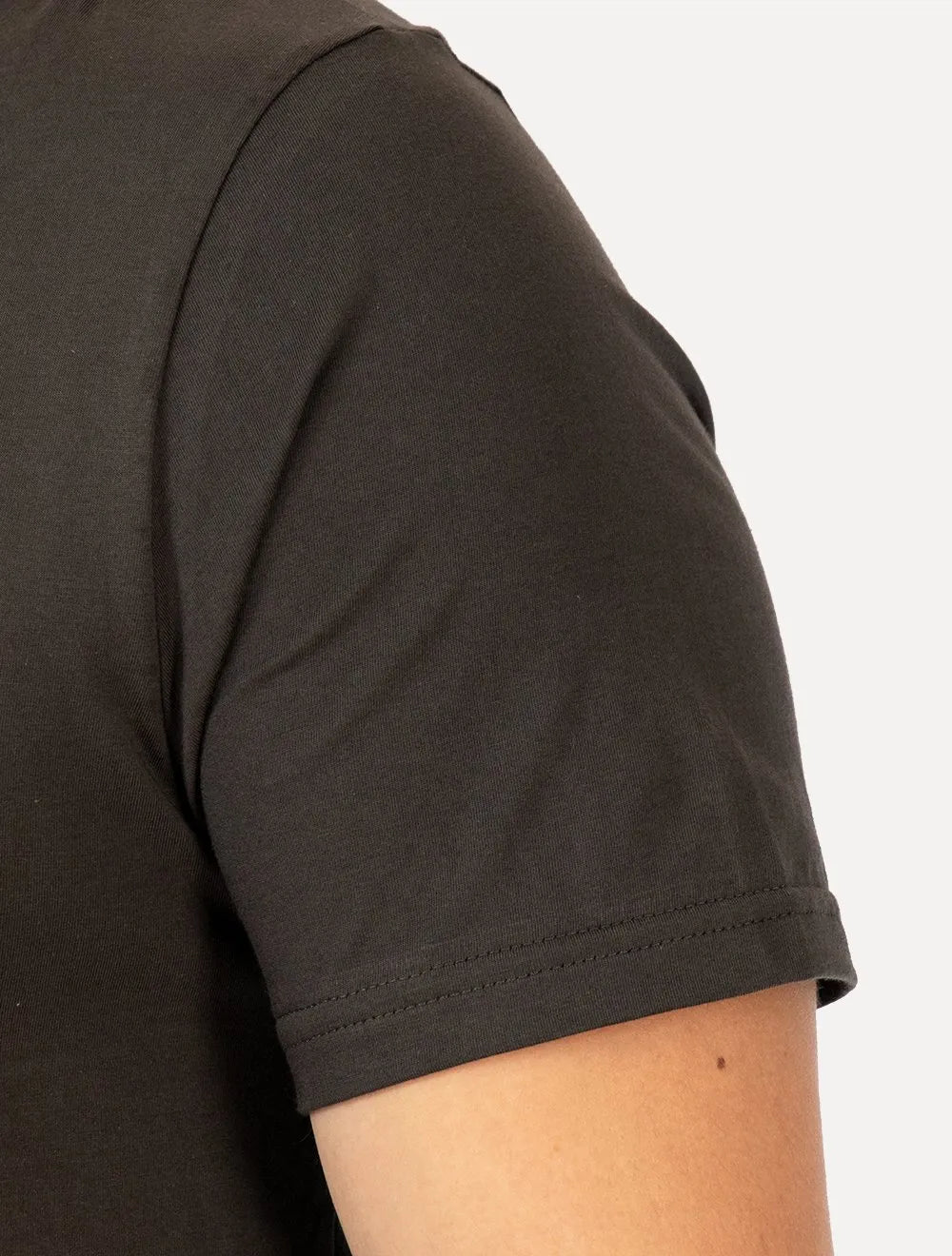 Camiseta Tommy Jeans Masculina Embroidered Signature Chumbo