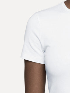 Camiseta Guess Feminina Chest Rubber Logo Branca
