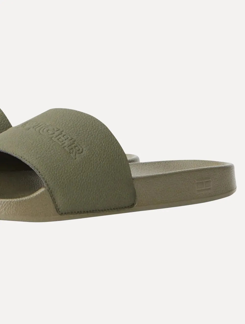 Chinelo Tommy Hilfiger Print Tumble Pool Slide Verde Militar