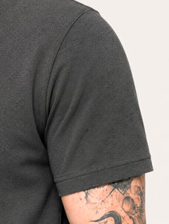 Polo Guess Masculina Piquet Chest Embroidery Logo Cinza Escuro