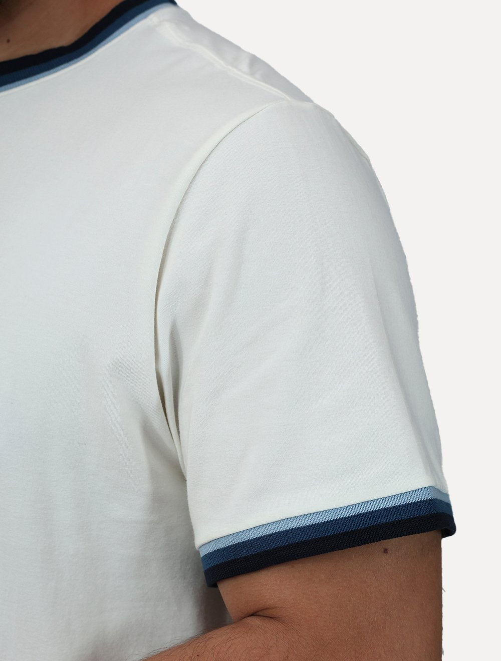 Camiseta Dudalina Masculina Cotton Blue Listra Gola Off White