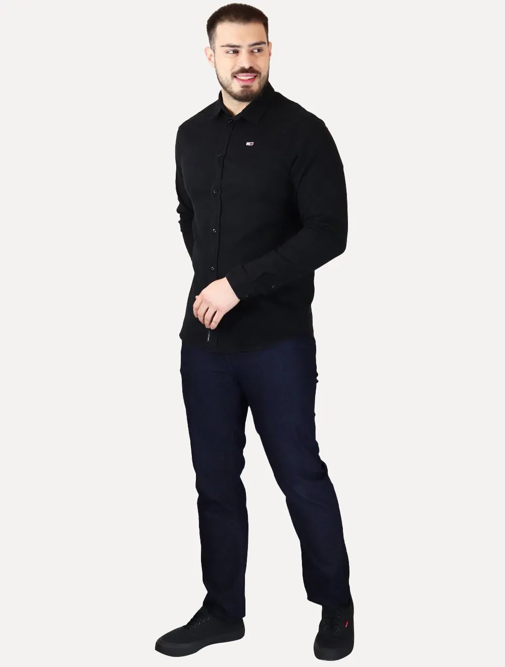 Camisa Tommy Jeans Masculina Regular Corduroy Preta