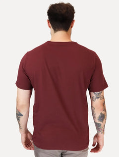 Camiseta Dudalina Masculina Essentials Modal Logo Vinho
