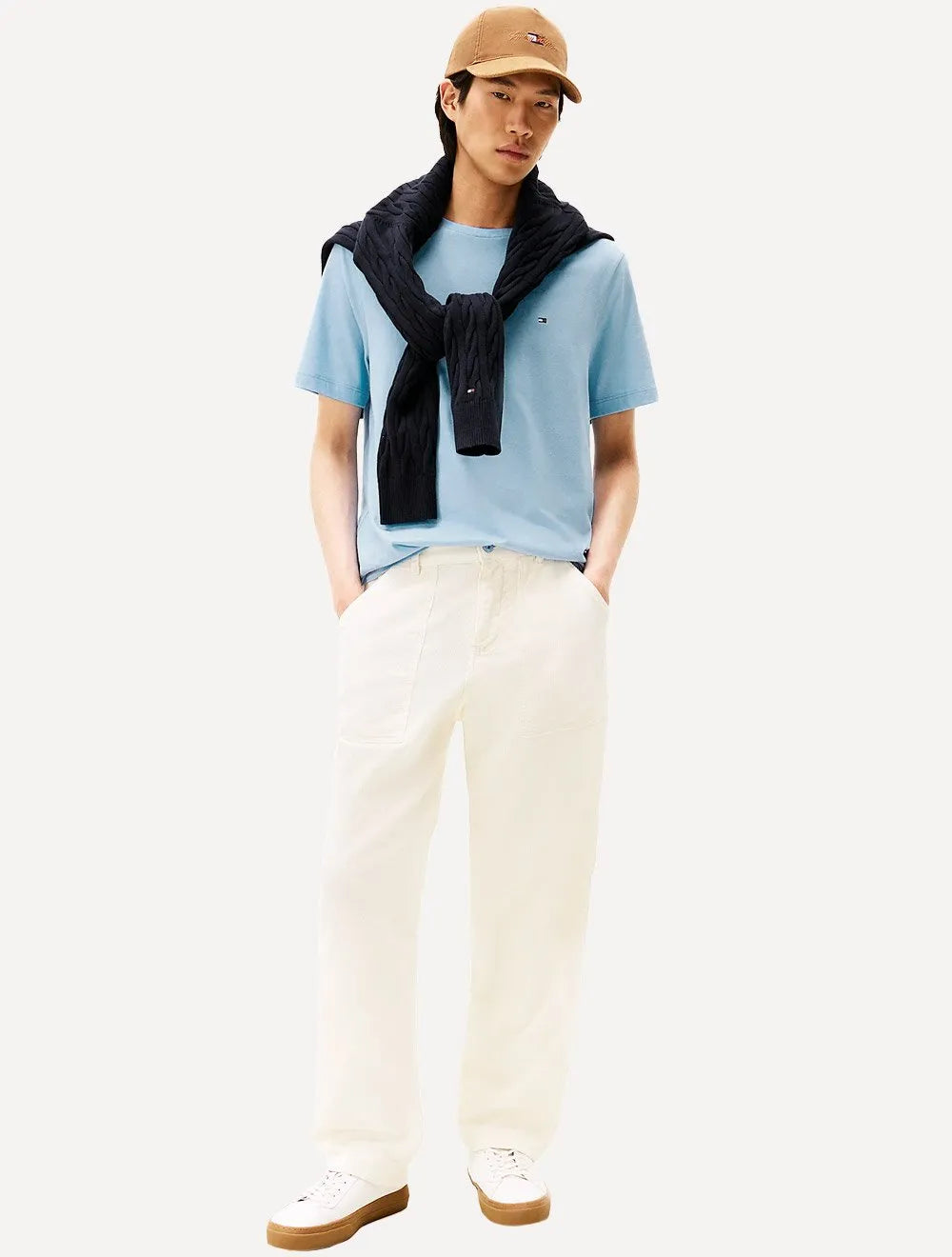 Camiseta Tommy Hilfiger Masculina Essential Cotton Azul Céu