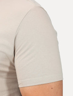 Camiseta Calvin Klein Jeans Masculina Institutional New Logo Cáqui Claro