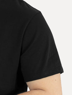 Camiseta Colcci Masculina Basica Logo Minimalista Preta