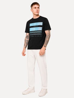 Camiseta Guess Masculina Block Gradient Blue Logo Preto
