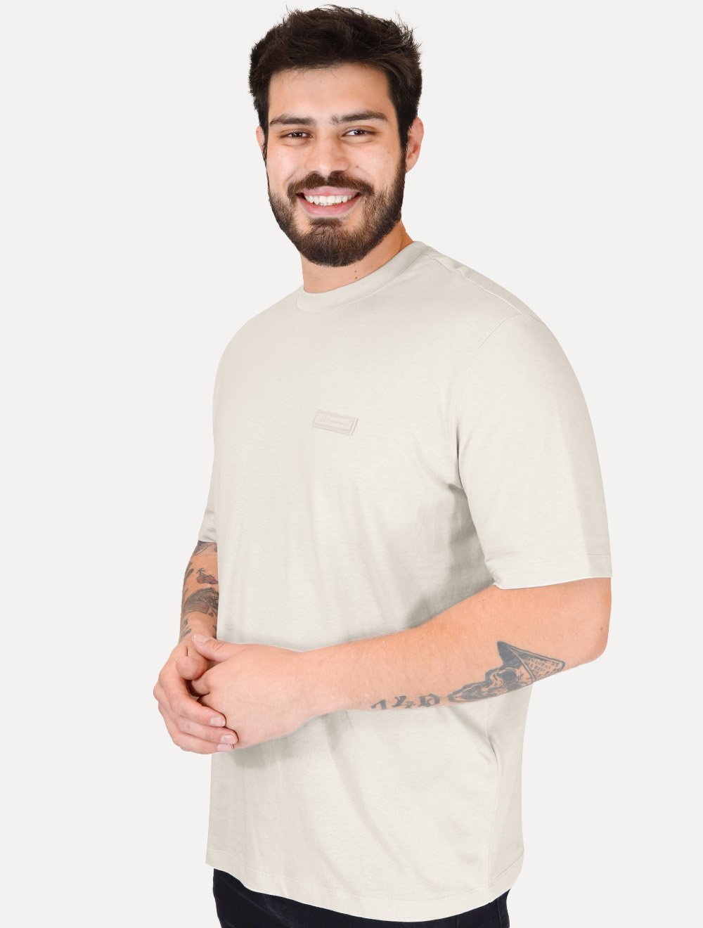 Camiseta Armani Exchange Masculina Regular Rubber Logo Areia
