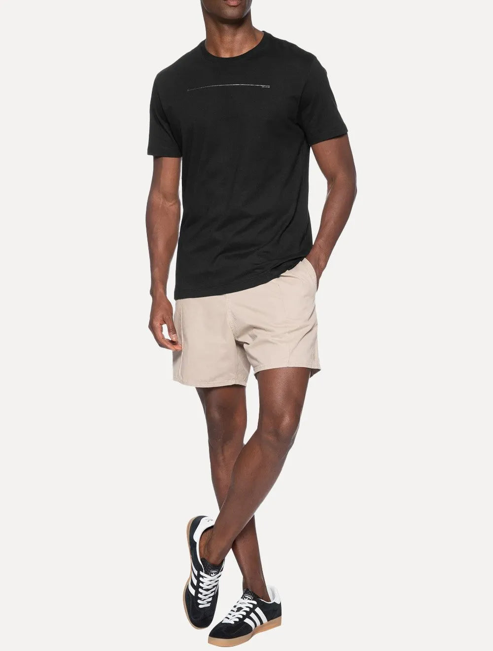 Camiseta Aramis Masculina Estampa Icon Preta