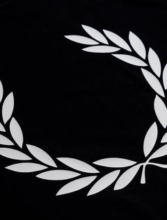 Camiseta Fred Perry Masculina Regular Back Graphic Laurel Preta