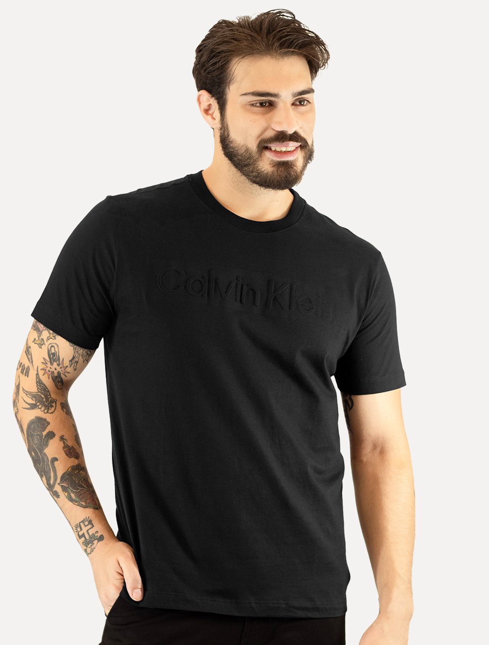 Camiseta Calvin Klein Masculina CK Embossing Preta