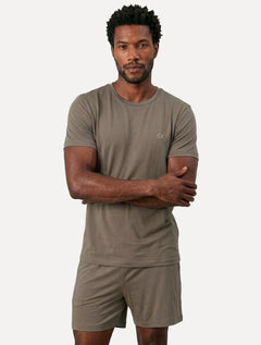 Pijama Calvin Klein Masculino Manga Curta Calça CK Modal Marrom Claro
