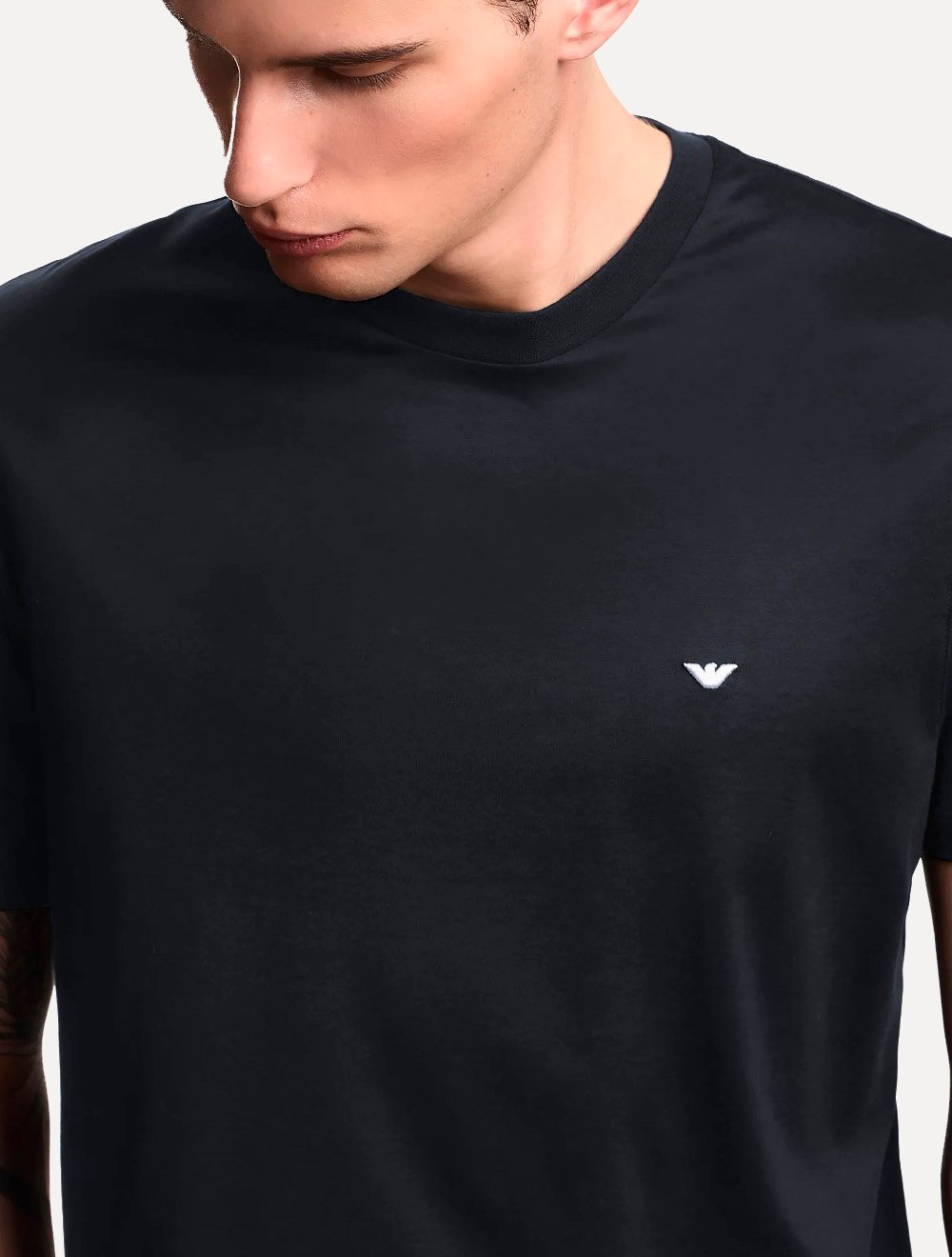 Camiseta Emporio Armani Masculina Essential Embroidery Logo Azul Marinho
