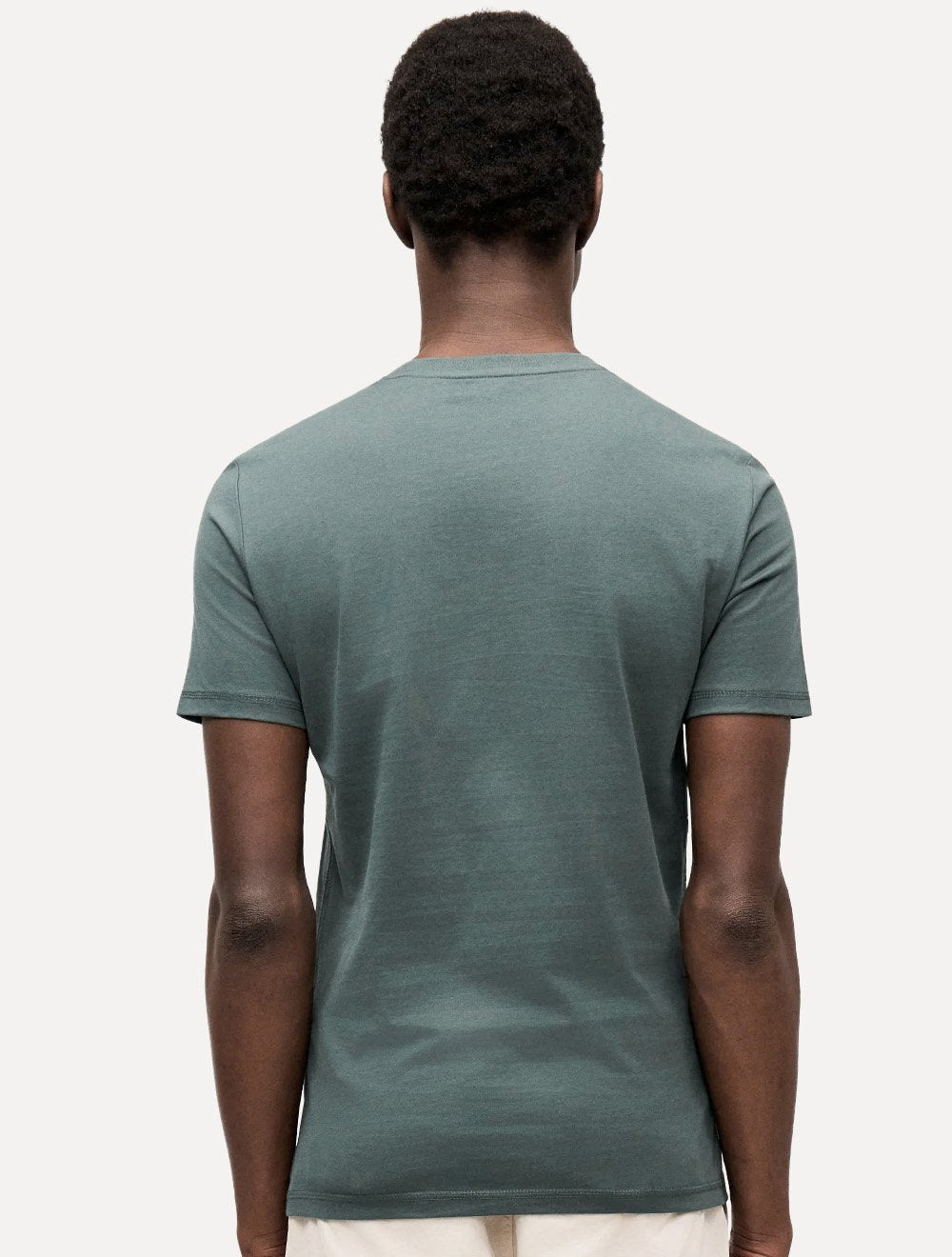 Camiseta Guess Masculina Bordado Peito Azul Médio